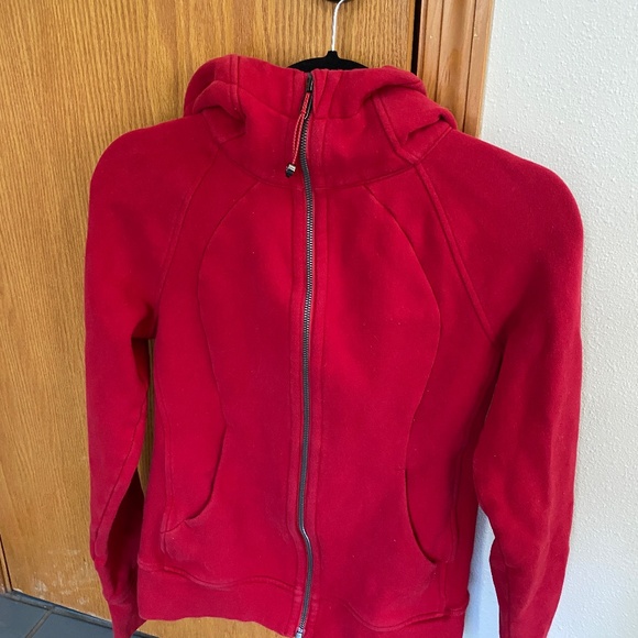 Red Lululemon Scuba Hoodie II Jacket Size 6 - Red Lululemon Sweatshirt Size 6 - Picture 1 of 7